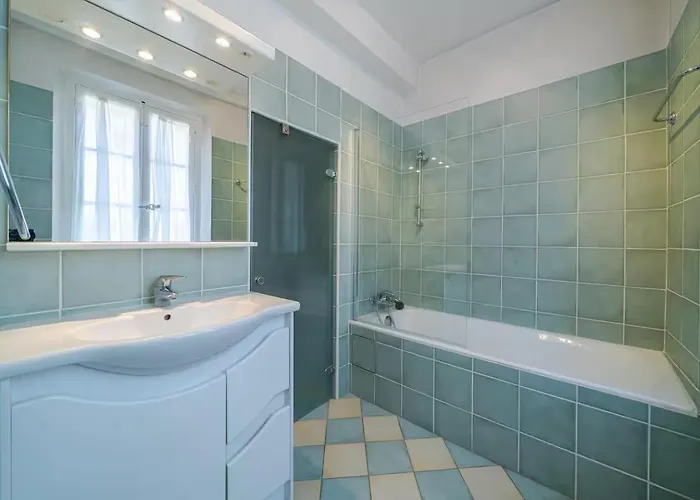 Le Bernardin Duplex - Proche Place Nationale *